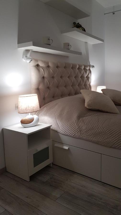 Boznicza Old Town Lux Apartment, Self Check-In 24H, Free Parking Poznan Exterior photo
